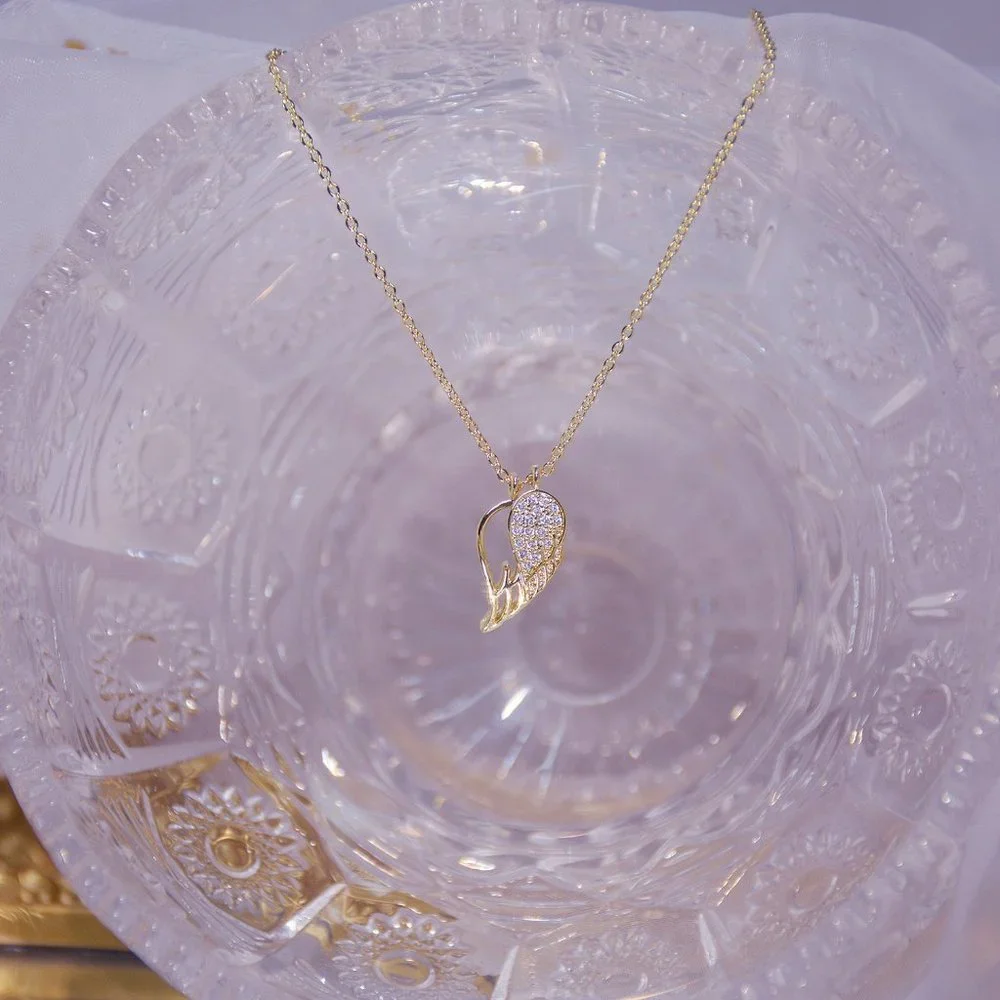 NEW 14K Gold Plated Diamond Angel Wing Necklace - Picture 7 of 9